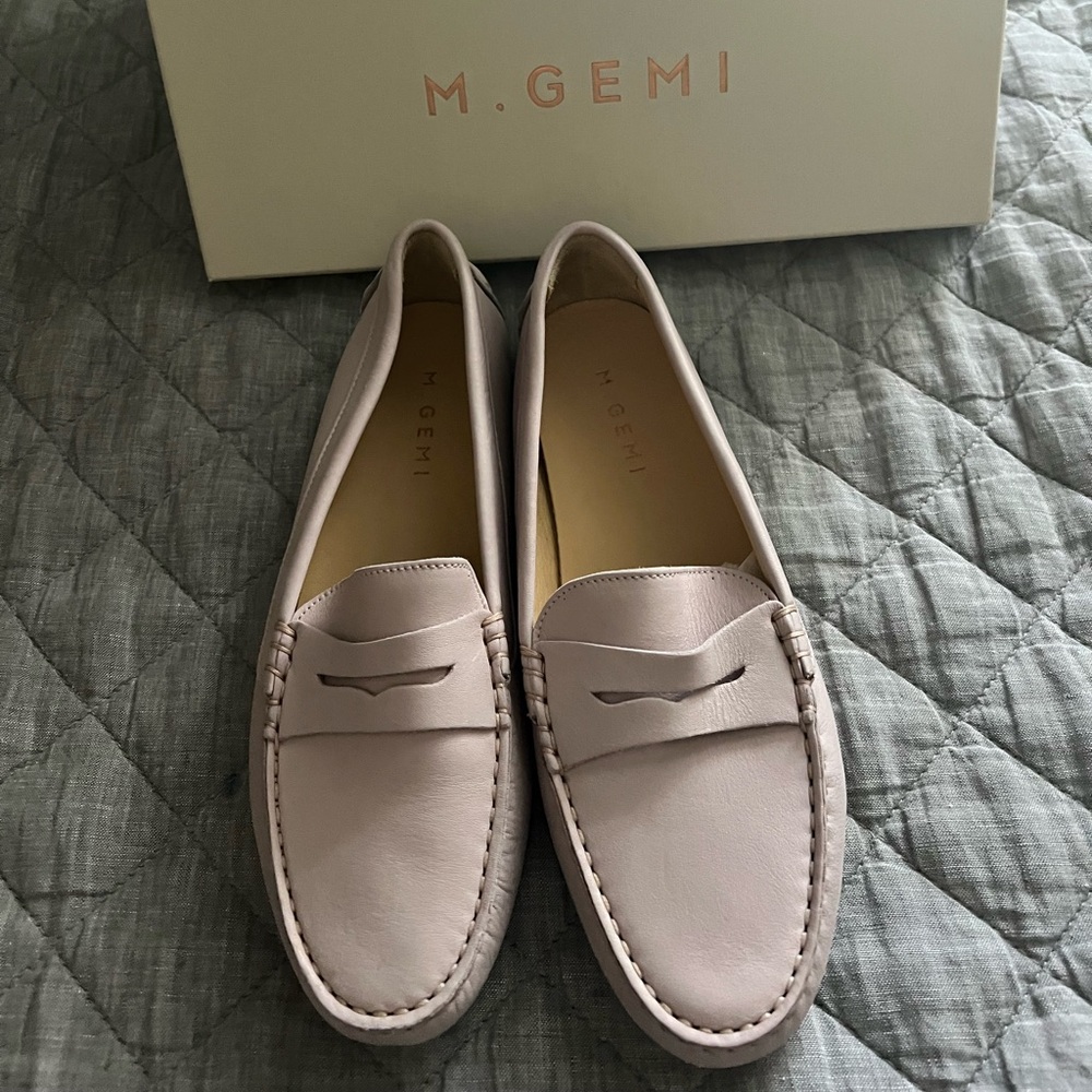 M. Gemi Light Pink Leather Loafers